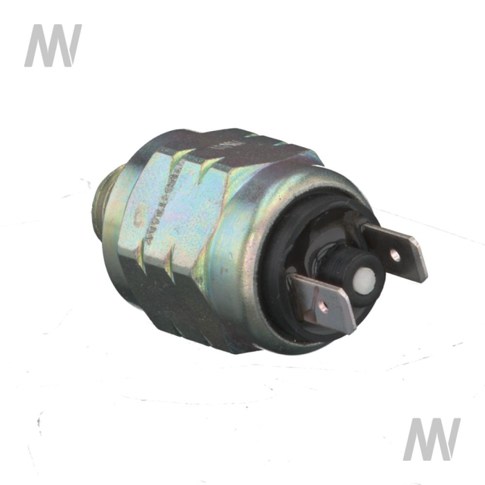 Druckschalter LenkunJX + Farmall A - Detail 1